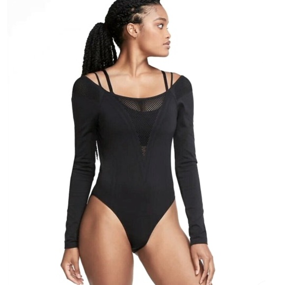 Nike Tops - Nike Women's Black Long Sleeve Bodysuit SIZE M